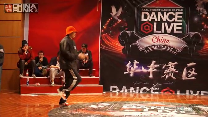 【2013】兔子vs郭锐 Popping4进2 Dance@Live中国站华中赛区哔哩哔哩bilibili