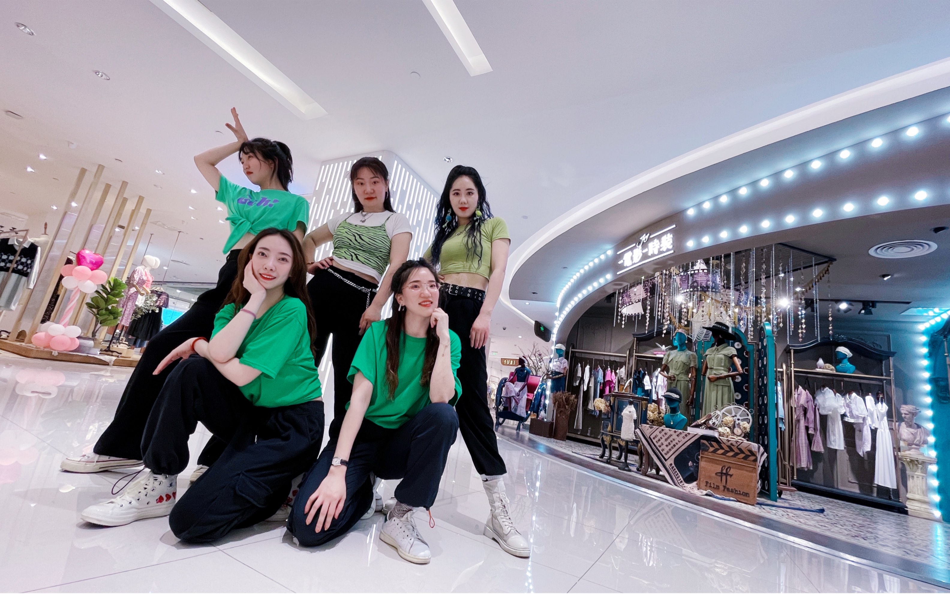 uh-oh爵士舞蹈,带新同学金鹰商场快闪一波96