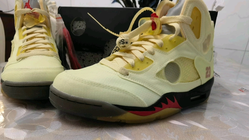 aj5白蝉翼 pt开箱 真的太漂亮啦_哔哩哔哩 (゜-゜)つロ 干杯~-bili