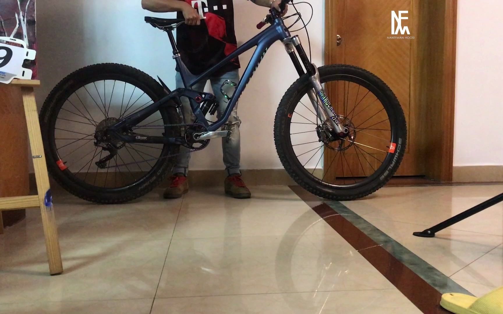 卜威tum63629寸山地车车架后胆压缩