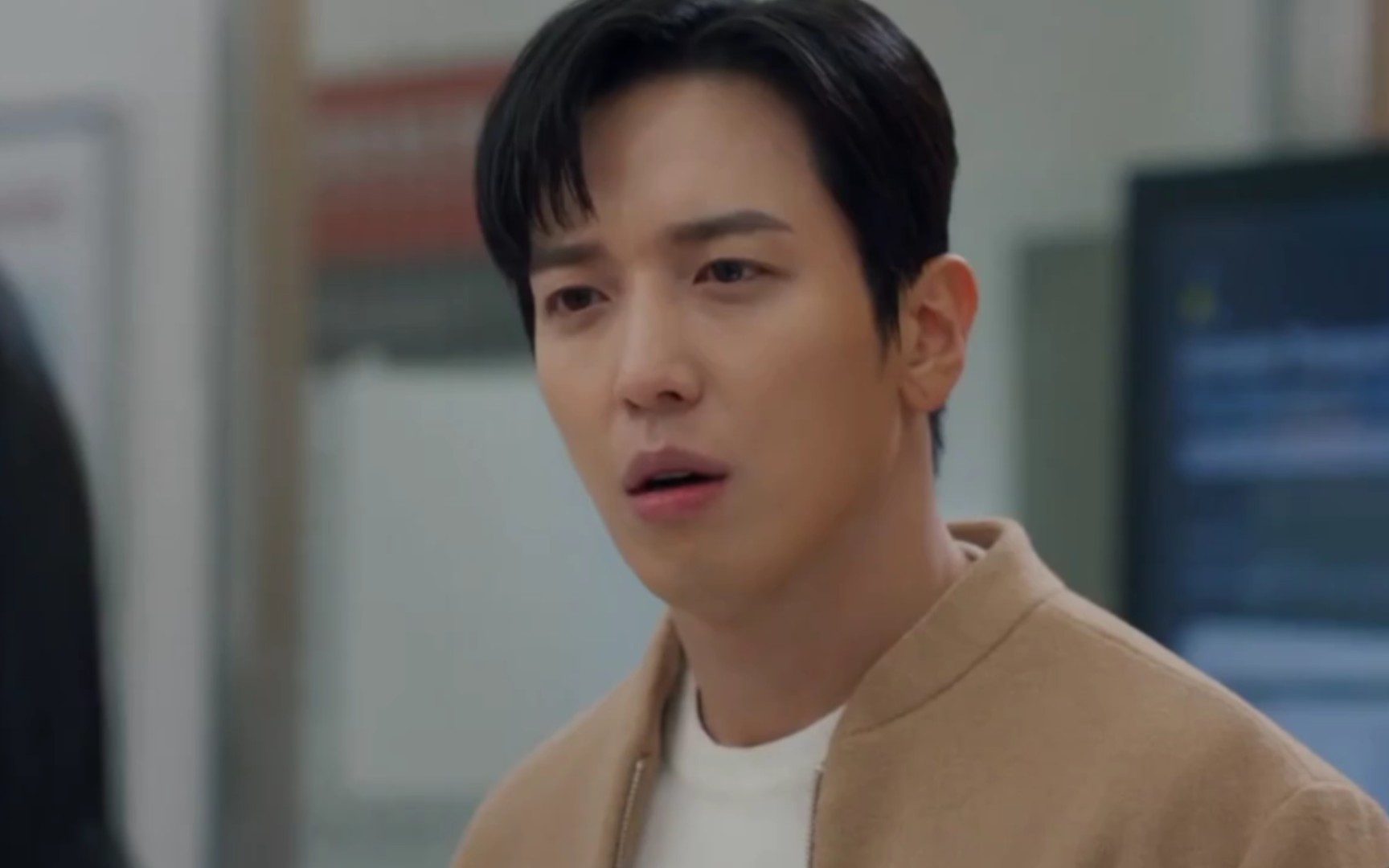 【大发不动产第二集】容和cut1 洪智雅发现吴仁范是灵媒_哔哩哔哩