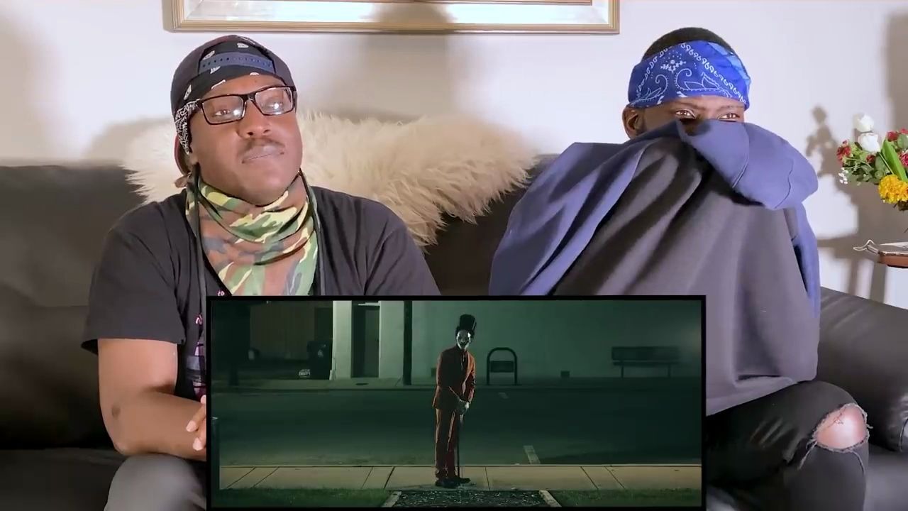 黑人兄弟看恐怖短片《the jester chapter 2 小丑:第二章》的反应