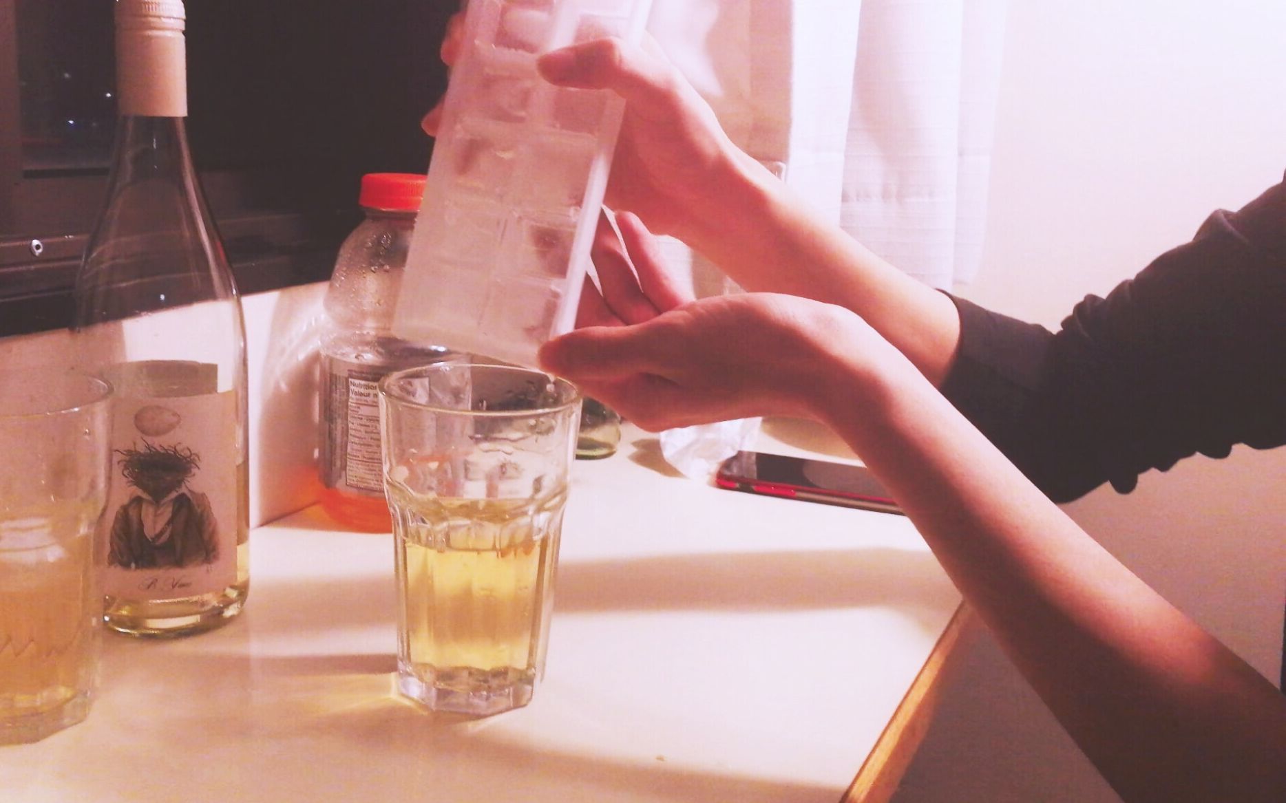 【害羞男孩日常】请让我为你斟一杯酒(手控专场)