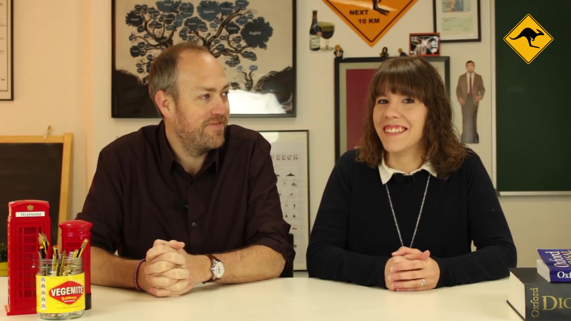 【英语词汇】【profuse】如何学习短语动词?