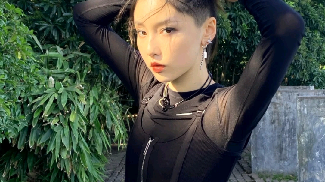 [犬来八荒/成果]你的老婆系列一一可以驾驭所有风格的那个人