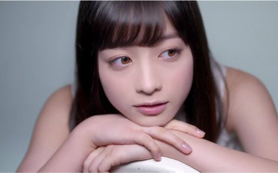 中日字幕乐敦lycee让眼眸清澈无比的透明感篇web限定