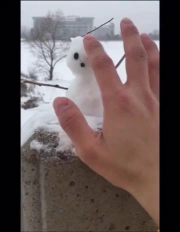 [图]原卫尹疯狂减压~如何制作一个雪人~