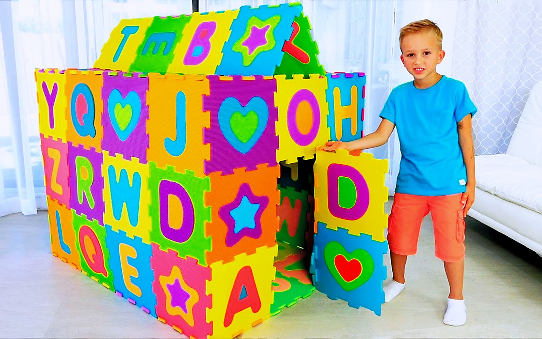 尼基兄弟:弗拉德化身小小修理工,挑战建造彩色儿童玩具屋