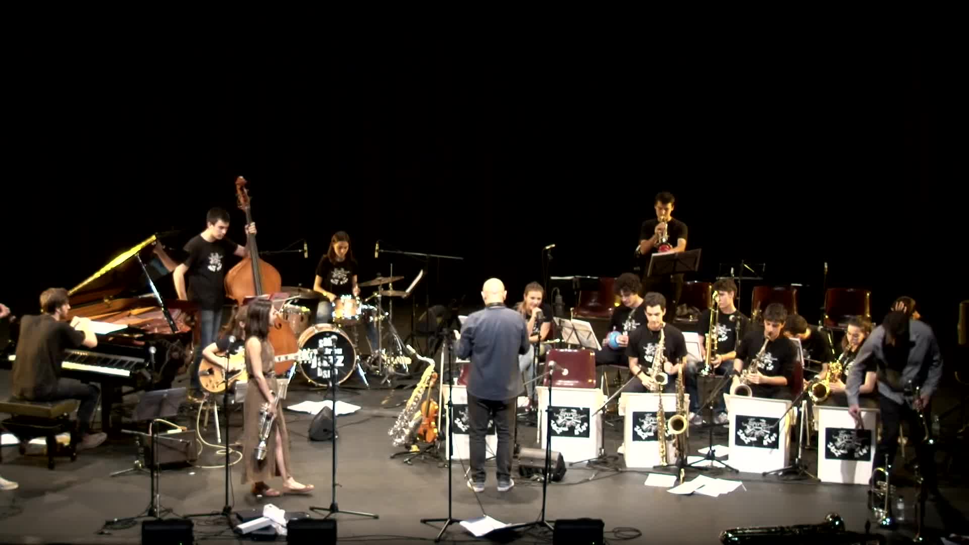 [图]2017 Love is here to stay SANT ANDREU JAZZ BAND Andrea Motis