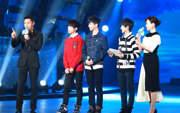 《梦想星搭档》爱心传唱 tfboys点名凤凰传奇