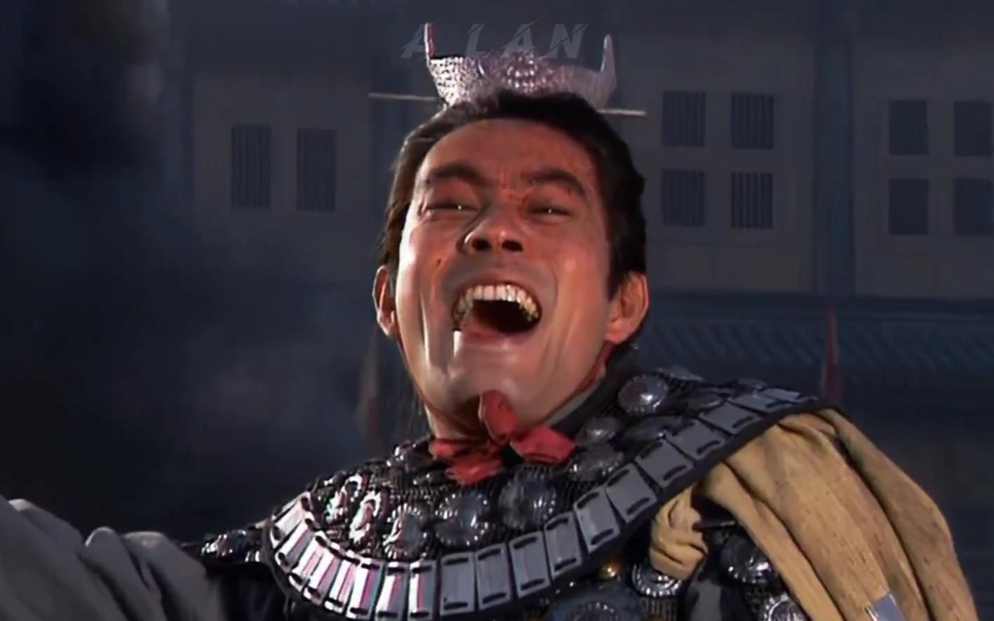 "人中吕布马中赤兔,方天画戟专捅义父!