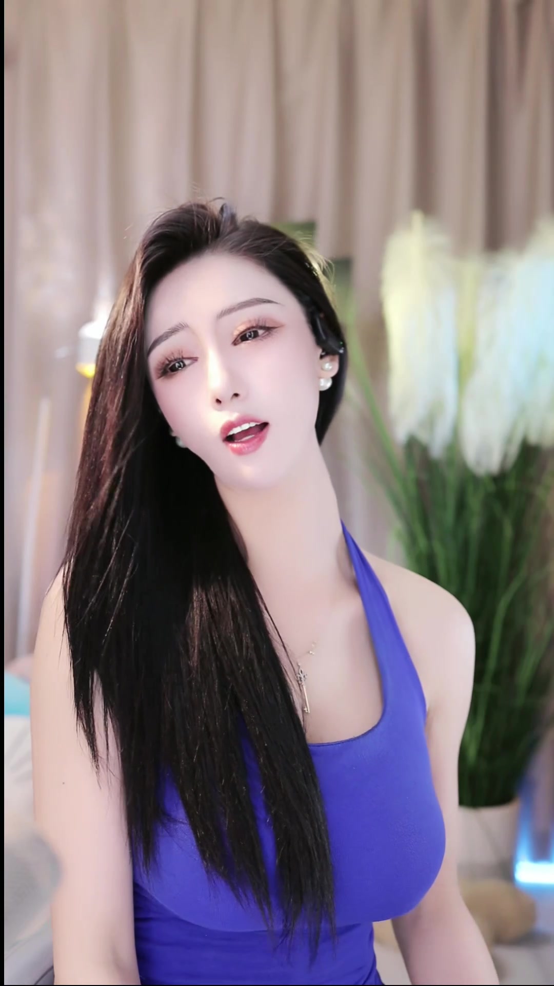 沐沐爱跳舞 花生,瓜子,烤鱼片来