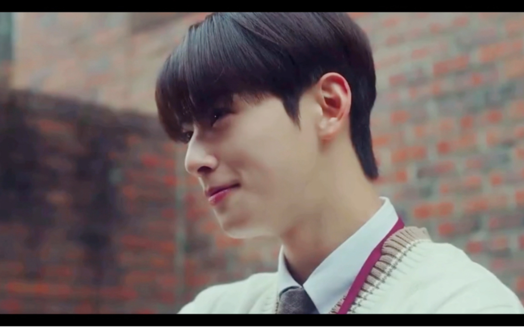 「车银优」×「朴珪瑛」"校园办公室刺激恋爱!偷偷摸摸牵小手!