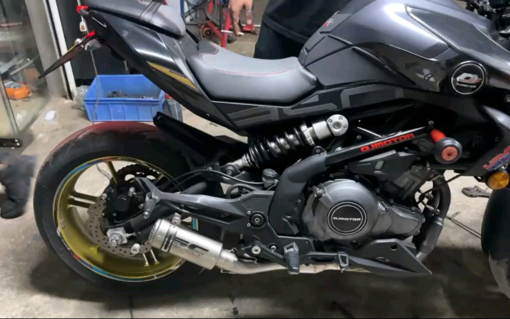 钱江追350改装全段sc排气