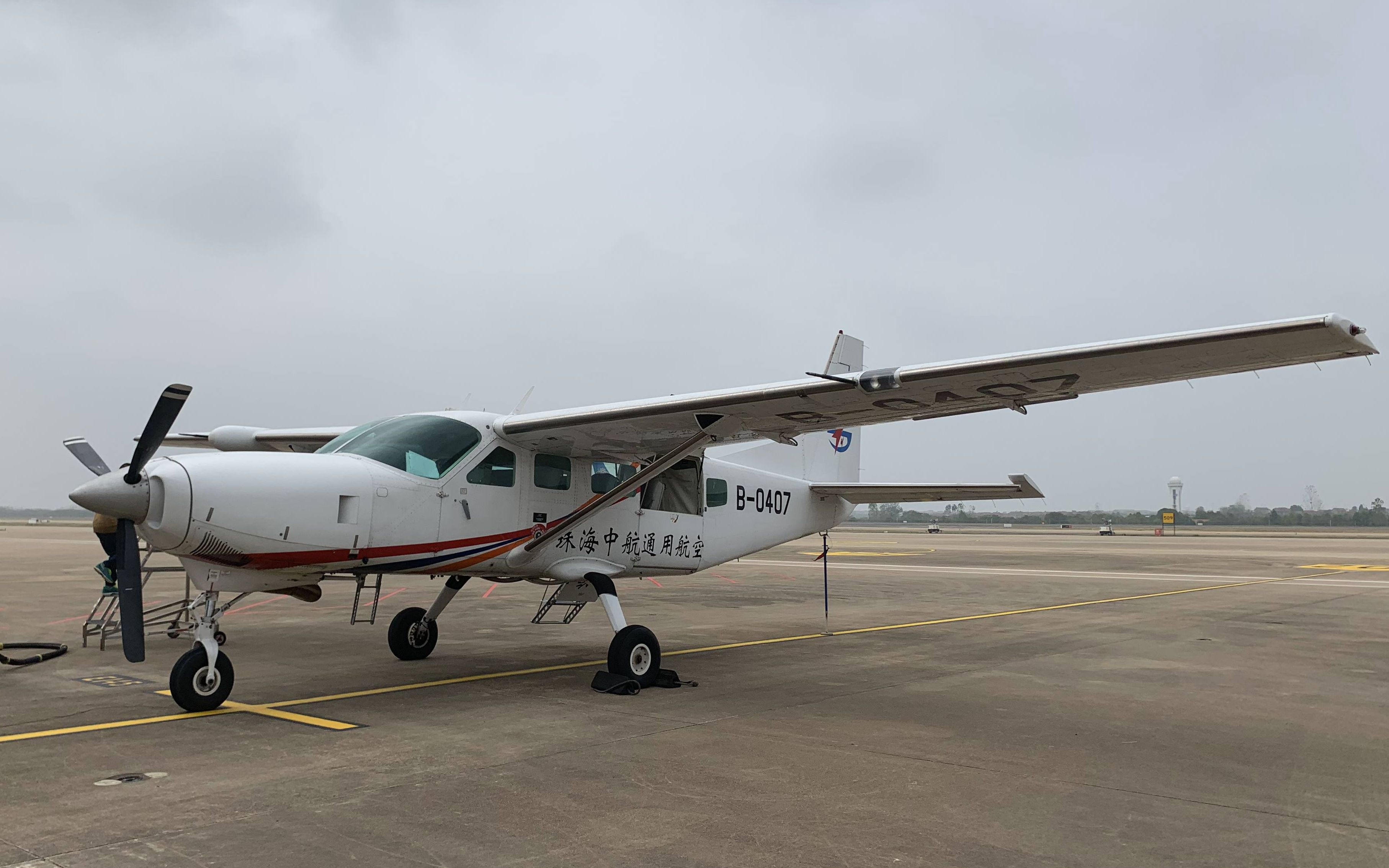 通航飞行珠海通航b0407b武汉天河荆门漳河起降实录