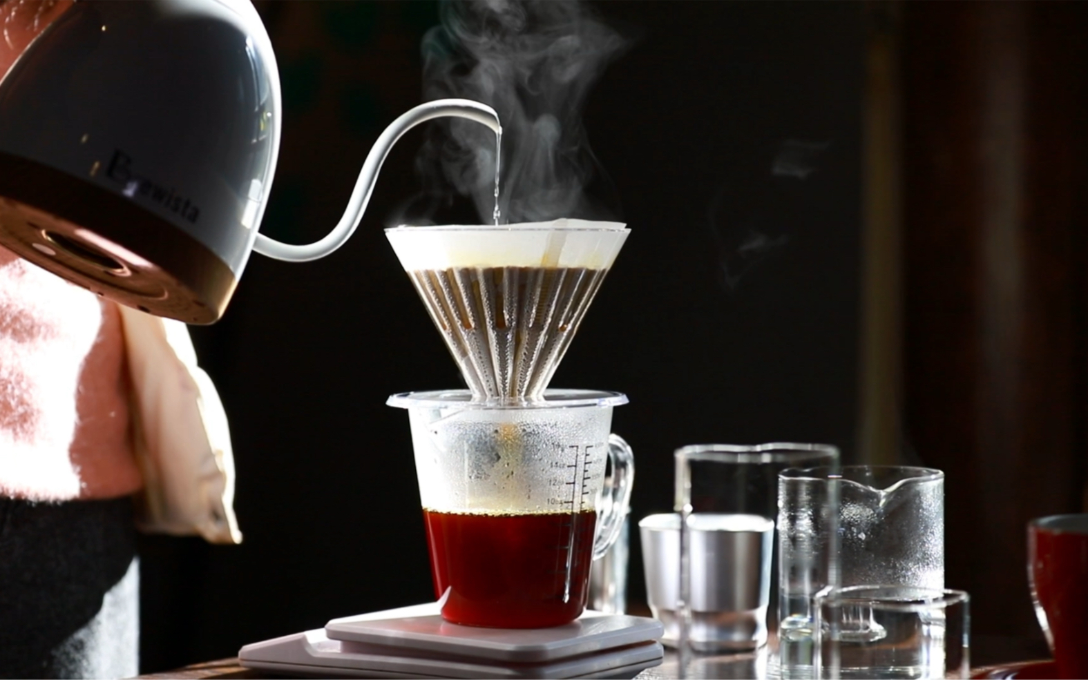 一杯手冲咖啡的温暖