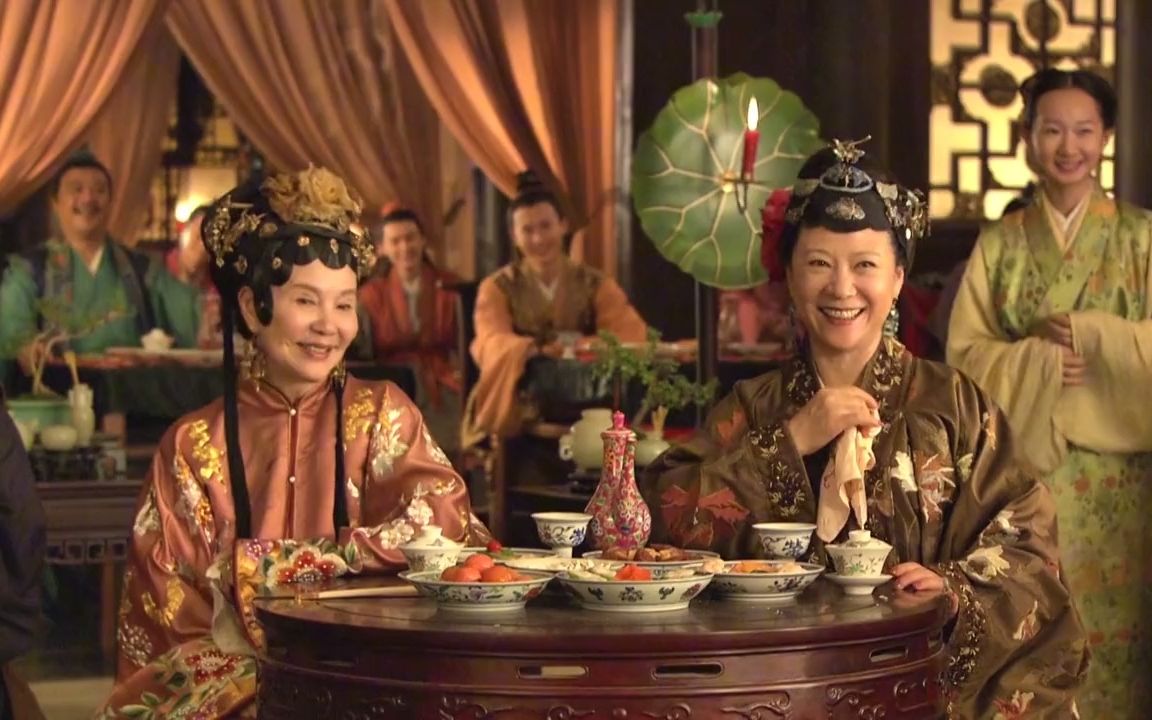 红楼梦太壕了丑角临场发挥奉承贾家人贾母直接派人撒钱
