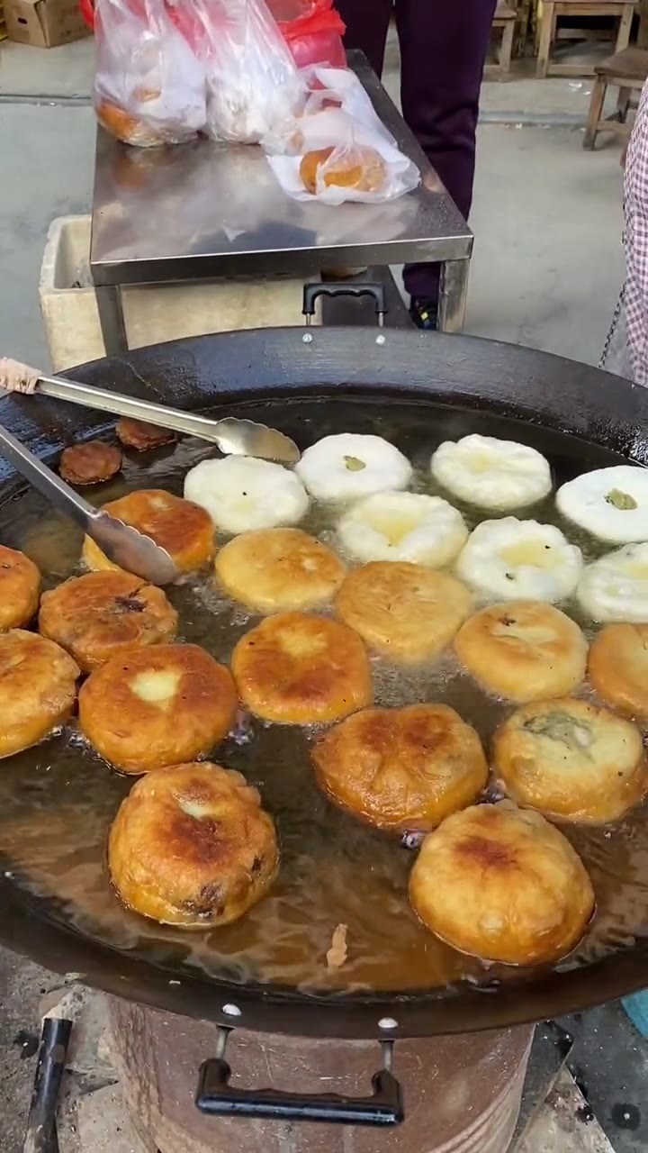 10块吃遍靖西地道小吃,90%外地人都馋哭了98明天继续吃