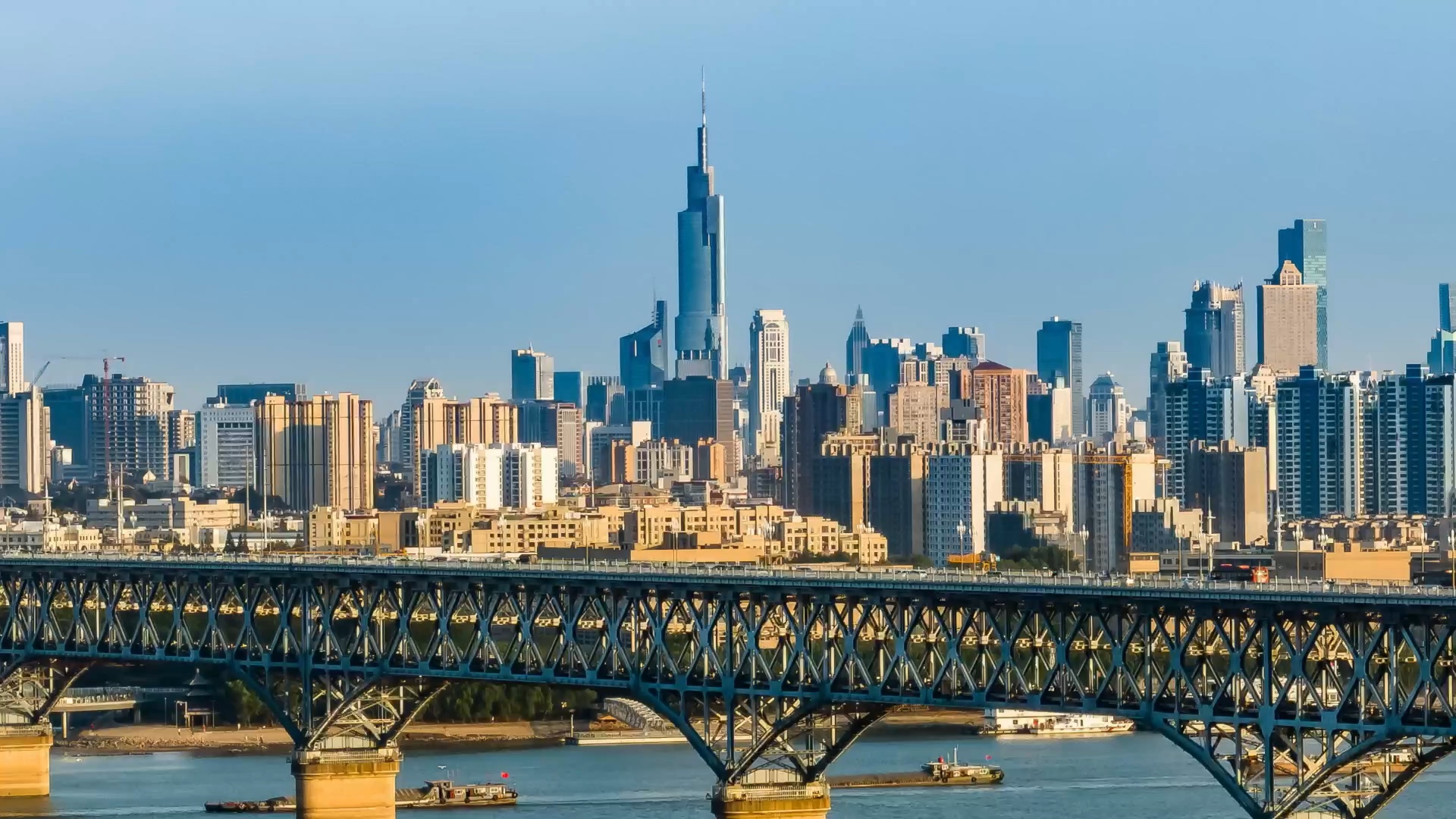 来自162mm长焦#航拍 延时的#视觉震撼