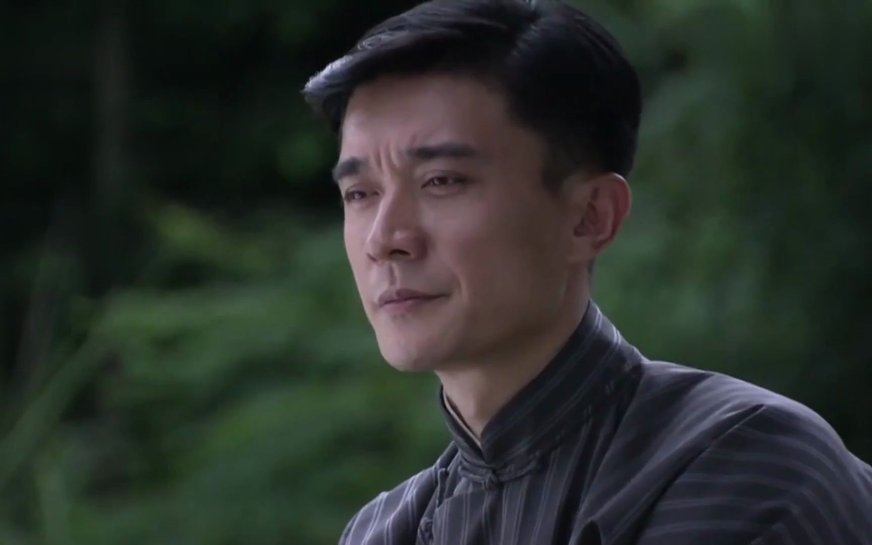 香草美人令狐陶真的很爱凌烟啊他想保护她不想让她出去冒险