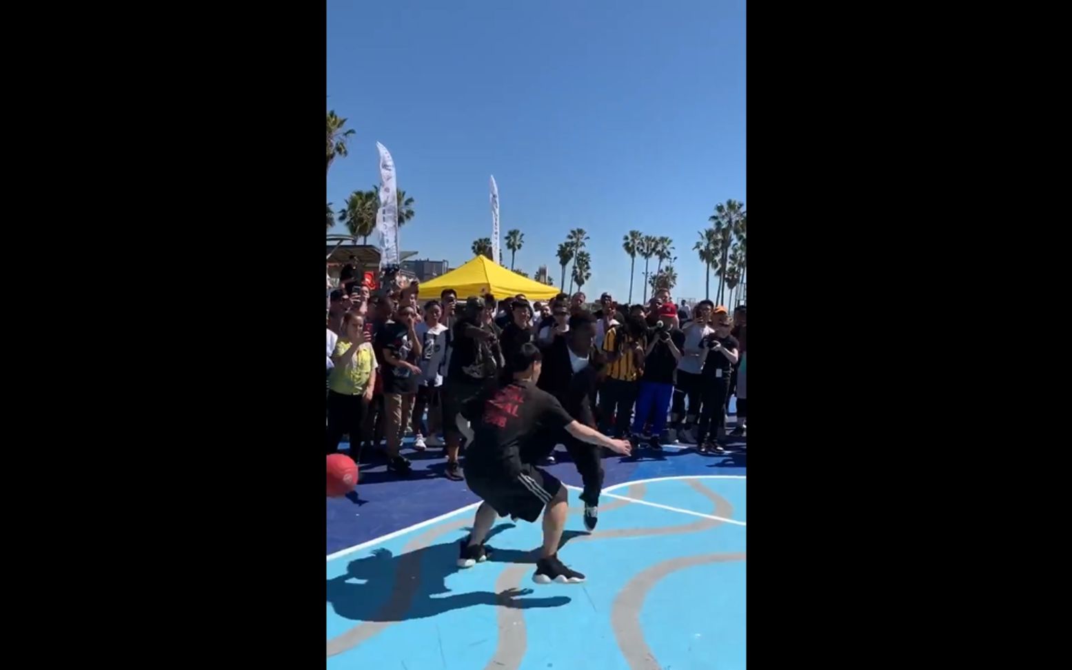 现年43岁的街球传奇hot sauce辣酱,最新威尼斯海滩单挑!