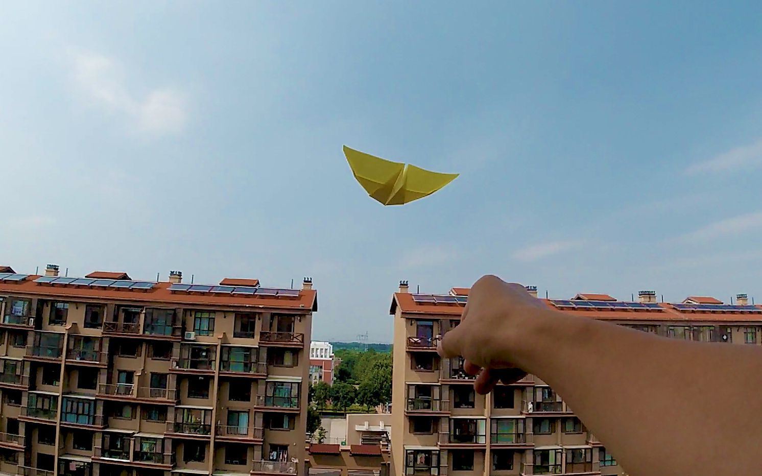 手工折纸会扇翅膀的纸飞机仿生蝙蝠纸飞机