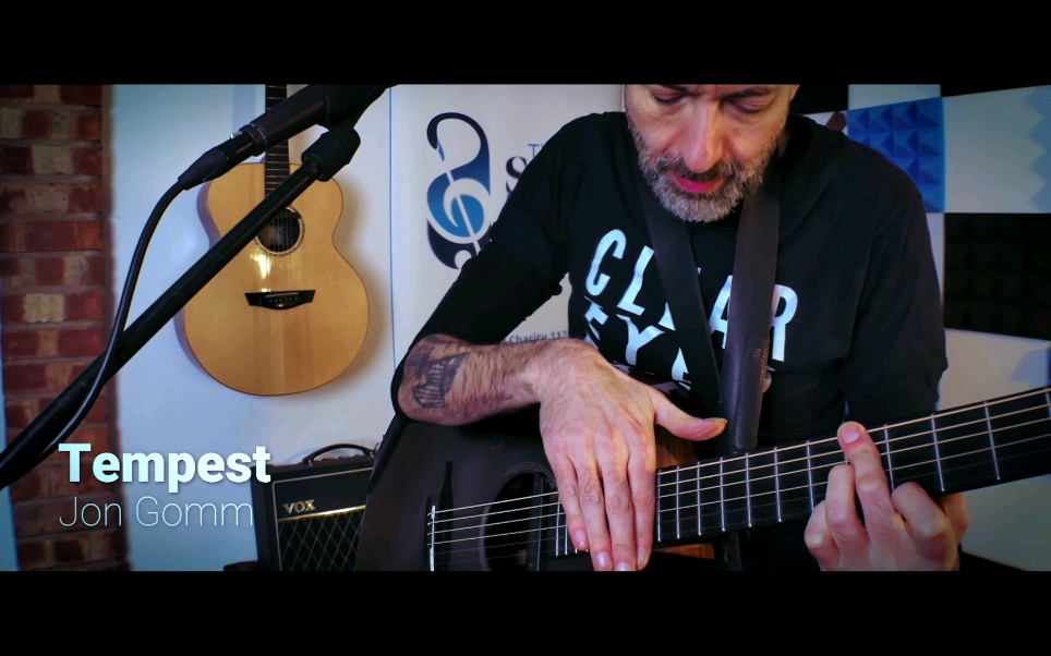 [图]【公益献曲】Jon Gomm - Tempest- Exclusive first performance in The Swan Song studio