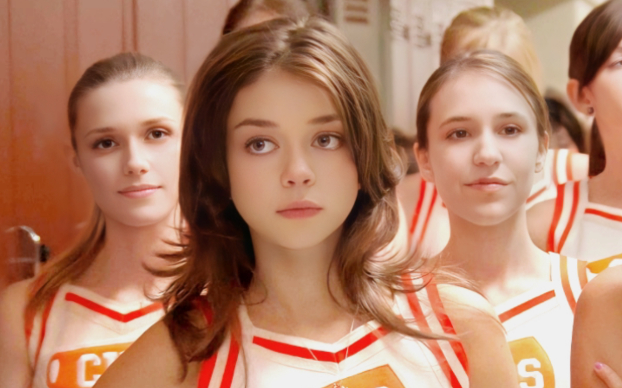 大姐haley真的好适合这种啦啦队长的角色【摩登家庭/sarah hyland】