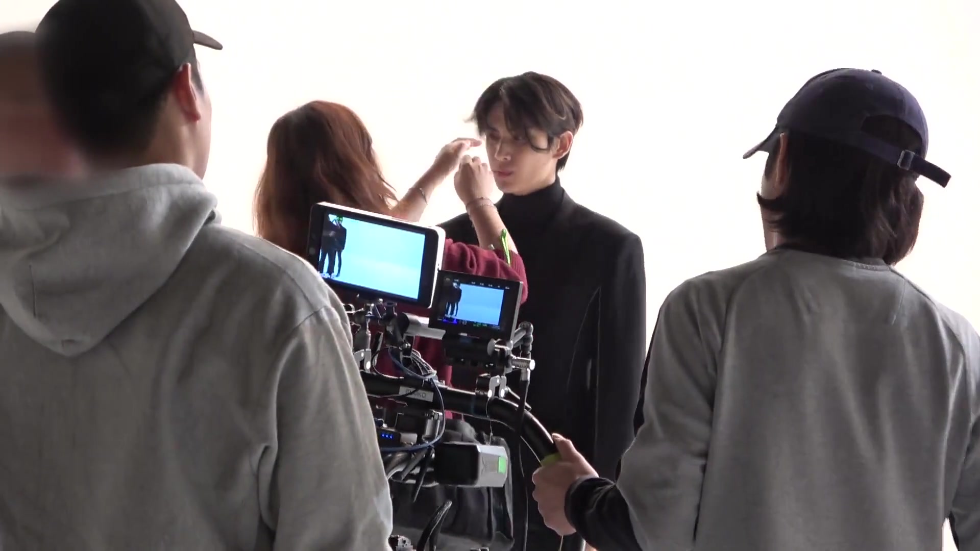 【橙子中字】sf9-mv拍摄现场花絮 (good guy)