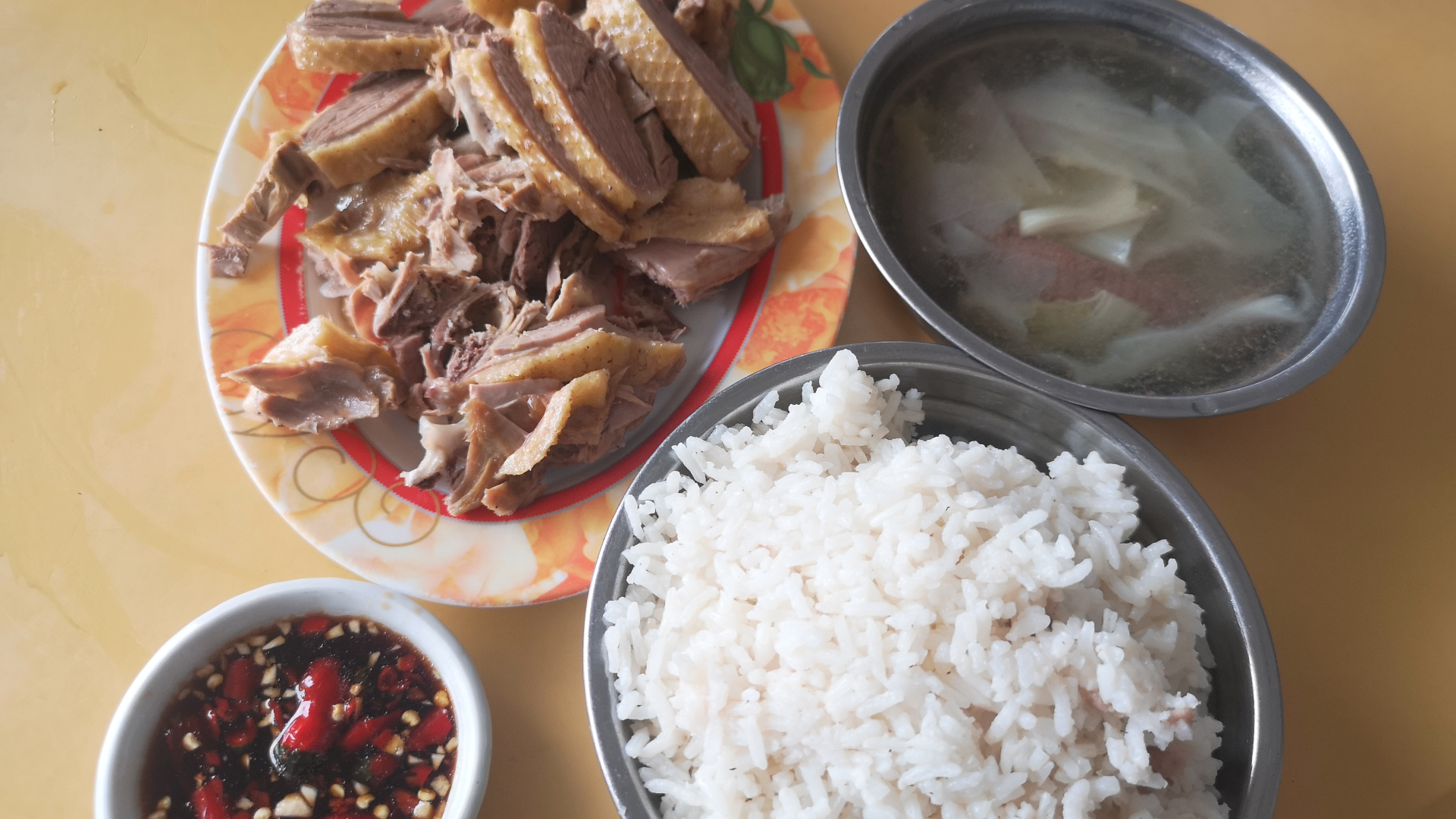 继续出发了!在雷州吃快餐鸭肉鹅肉傻傻分不清楚