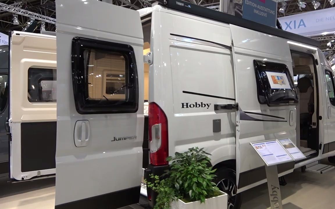 5.9米雪鐵龍b型房車 - hobby k60ft