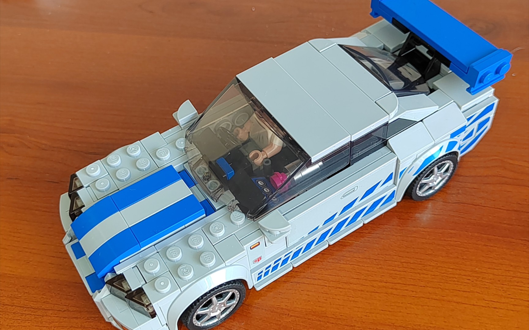 乐高一月新品76917开箱试玩!(苹果14pm拍摄)