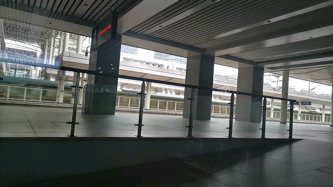 【铁路】常州站内拍摄z251通过