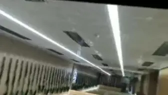 为什么越来越多的健身房喜欢使用马来漆装饰墙面和顶部
