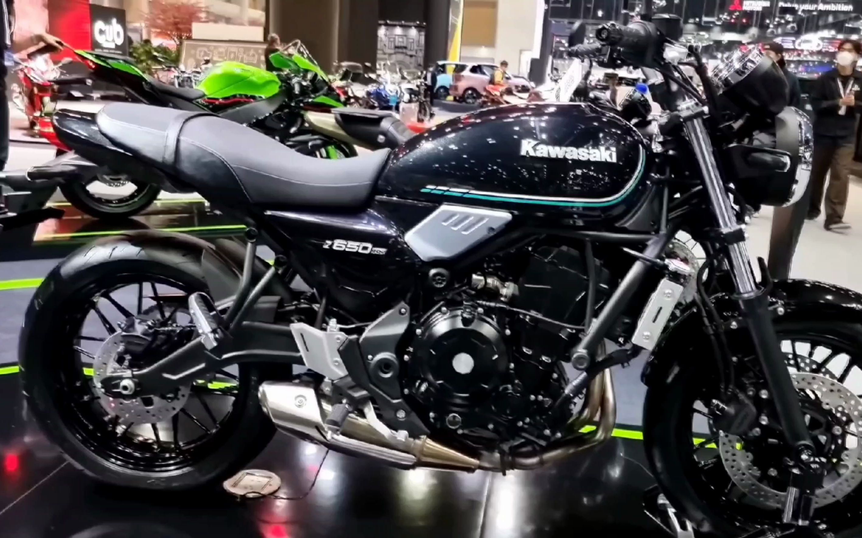 2022 川崎 z650rs实车展示