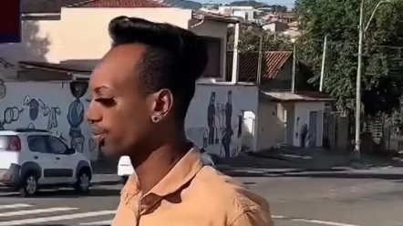 气质这一块拿捏死死的 #黑人老嫂子