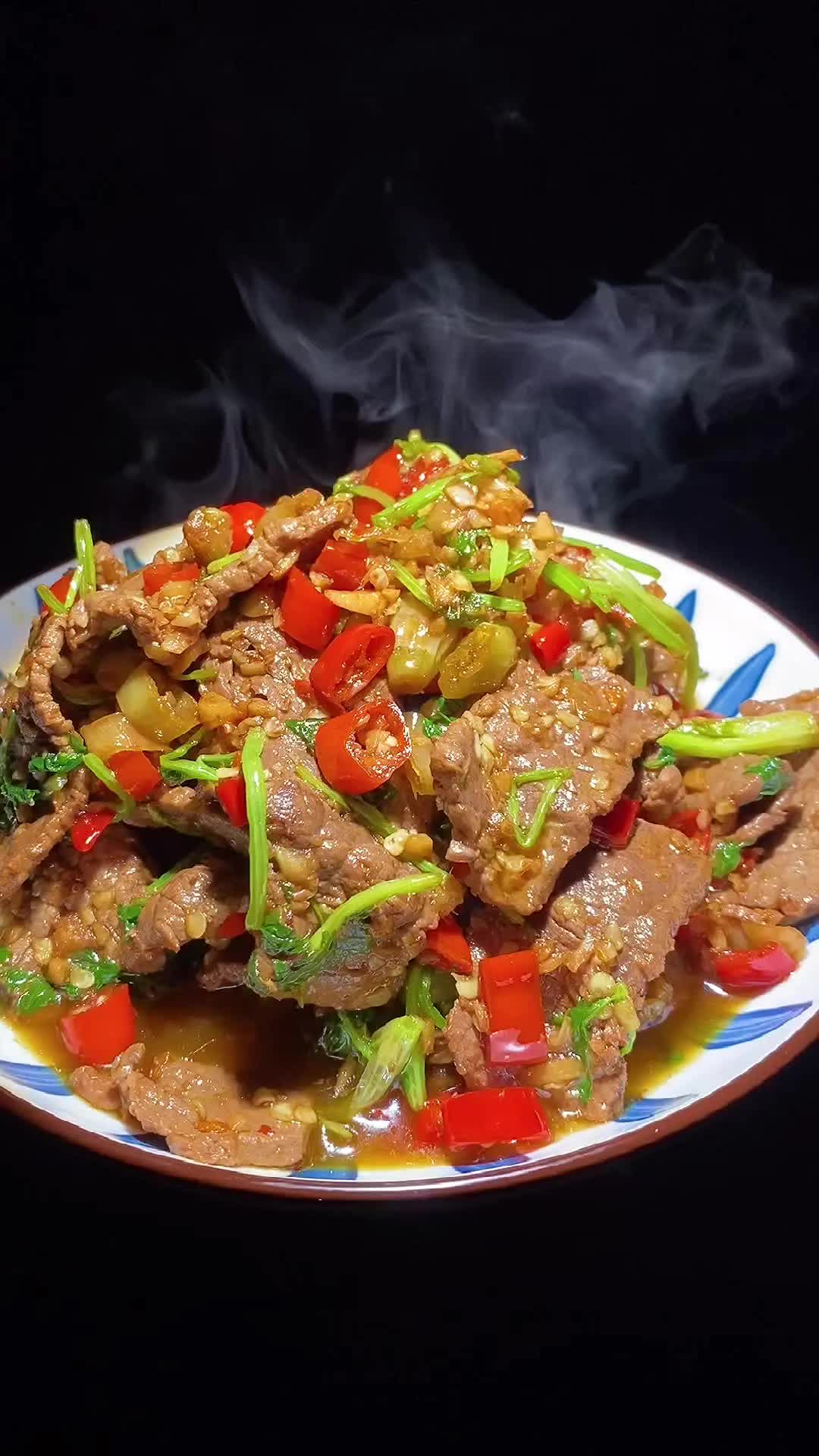 小炒黄牛肉怎么样在家做出饭店的味道呢,今天我来教会你!