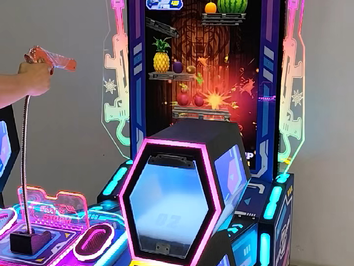 成人模拟射击游戏机激光射击打靶游戏机