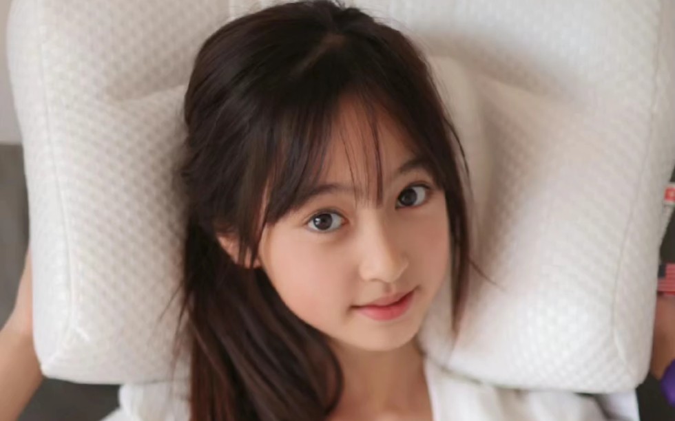 可爱清纯萝莉的自拍