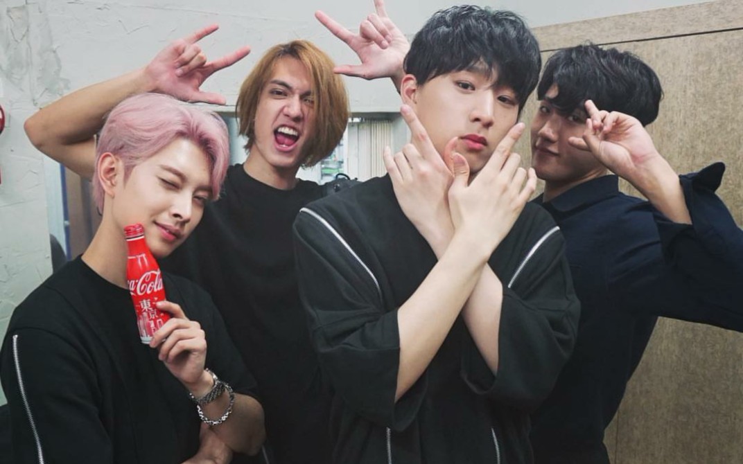 考古drum尊aboutu早期练习室排练