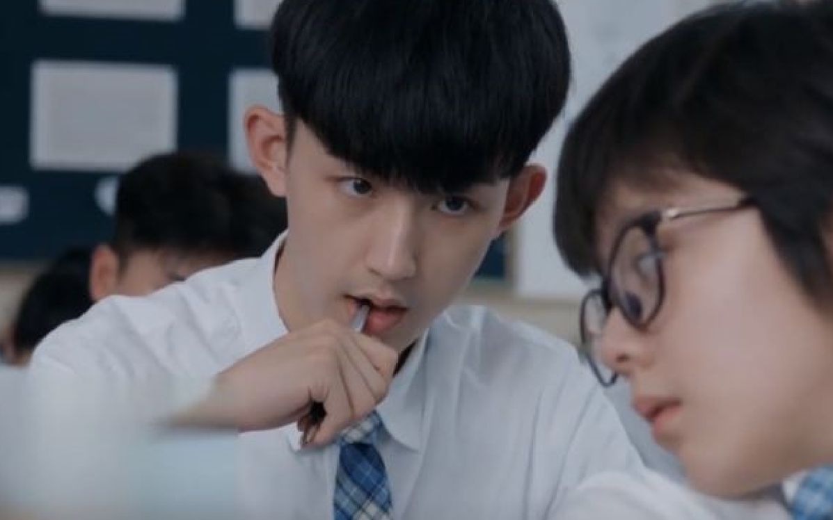 少年派配上周杰伦的蒲公英的约定这就是我们的青春啊