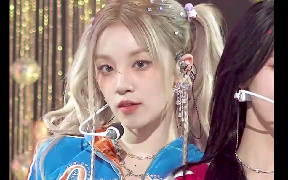 双马尾!宋雨琦《queencard》竖屏直拍,好爱!