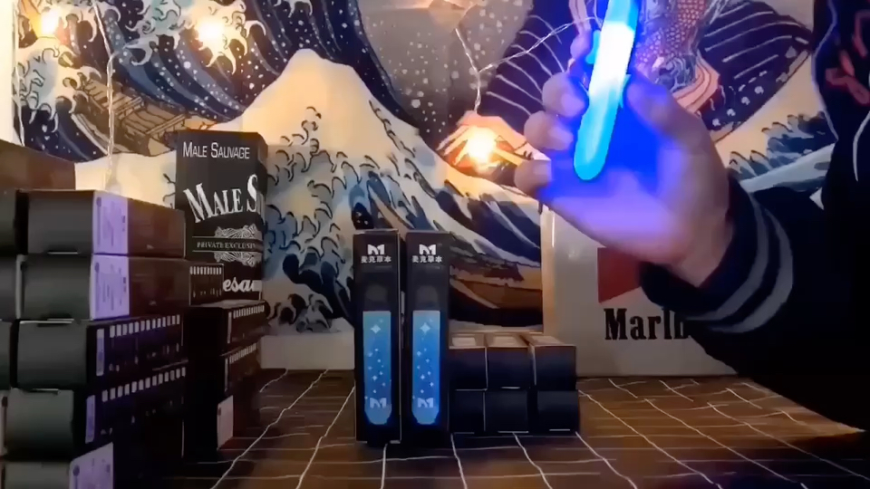 麦克一次性发光雾化器