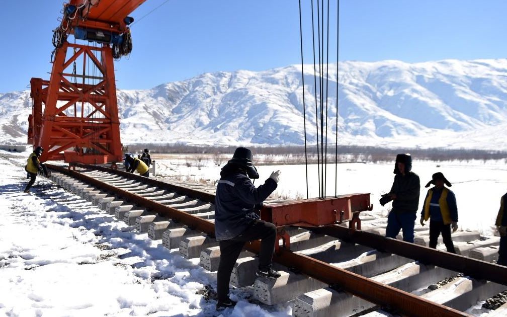 中国斥资2166亿,修建第二条进藏"天路",2026年全线开通!