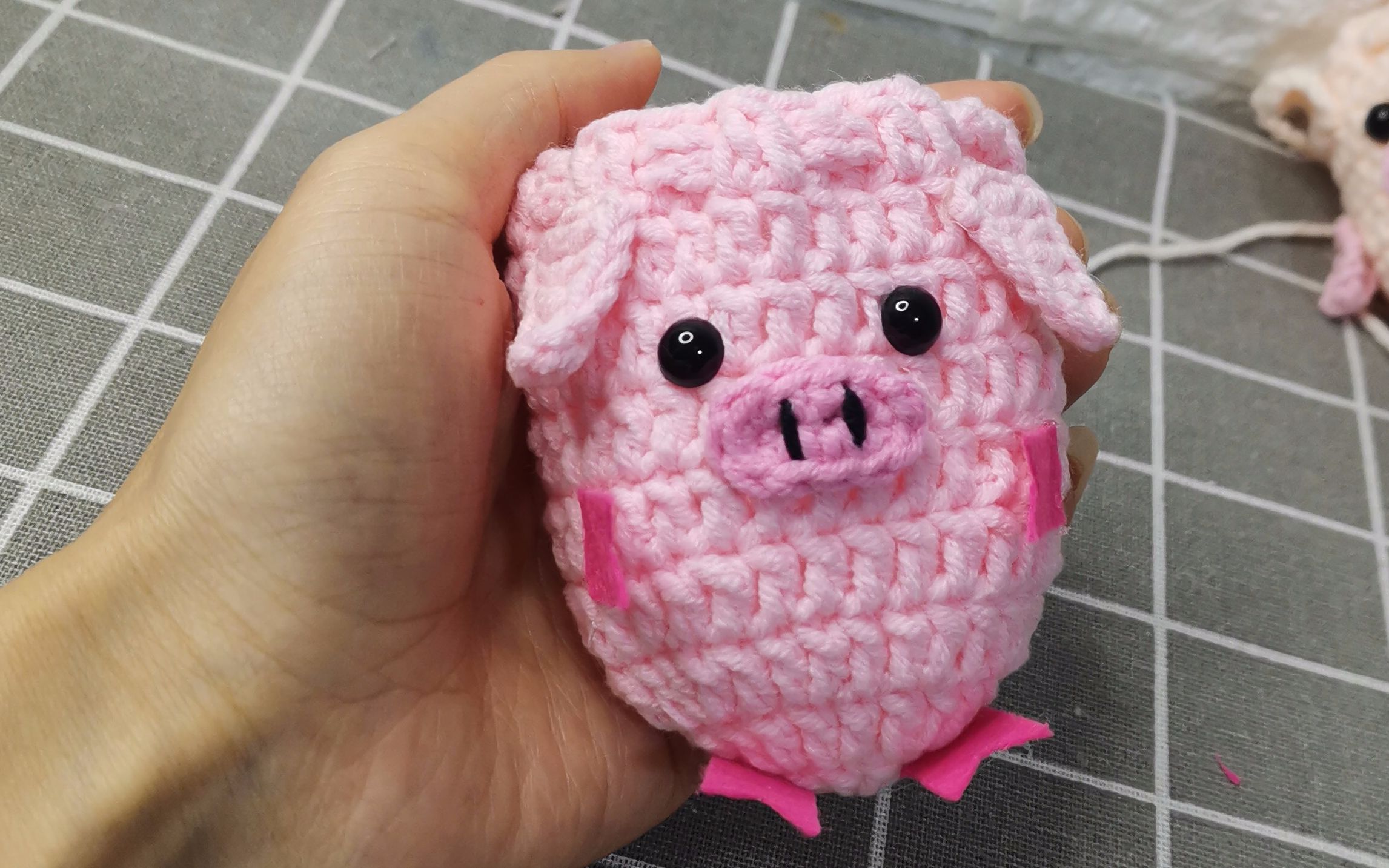 萌妈毛线diy-呆萌猪配件教程