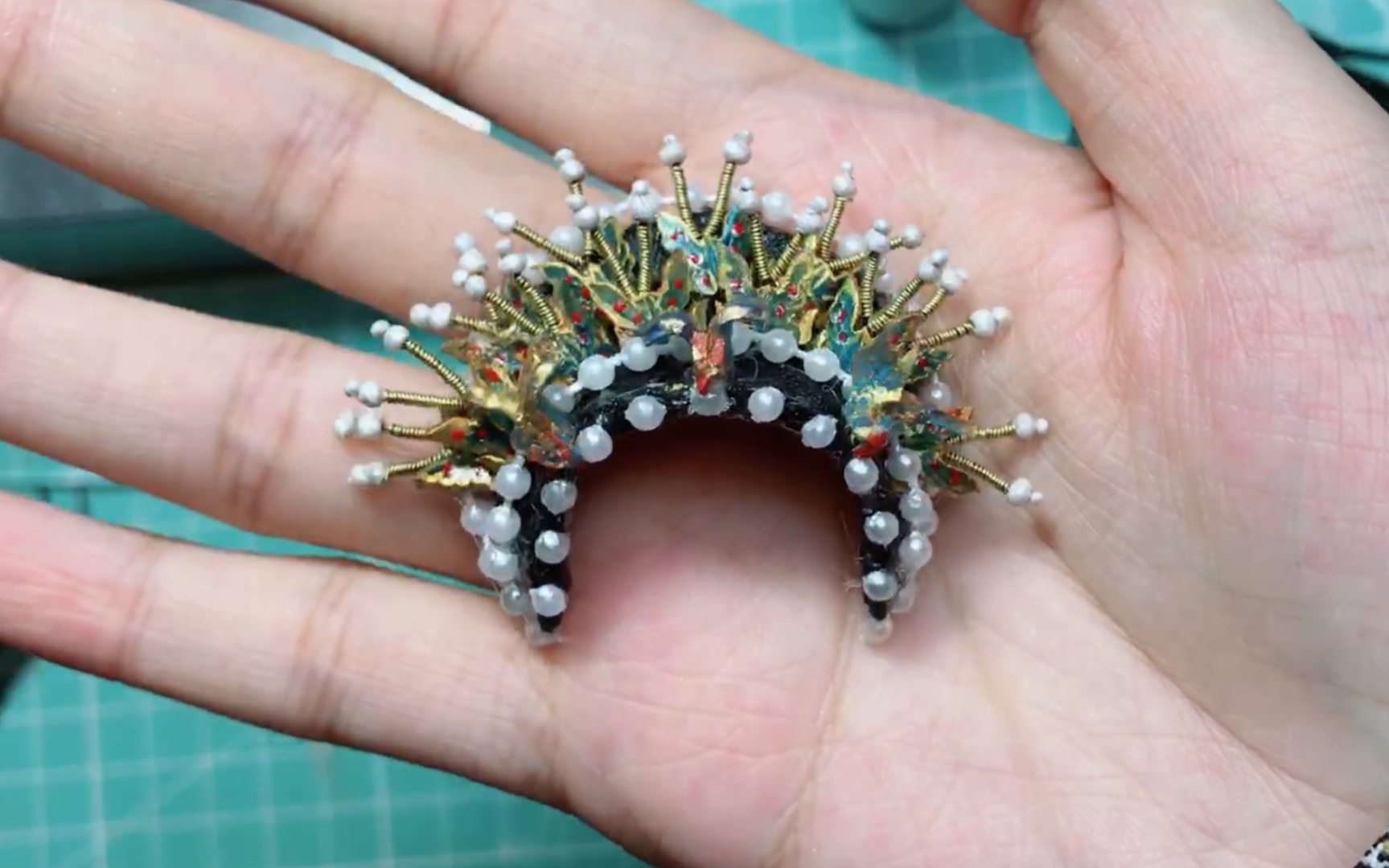 超轻粘土热缩片简易凤冠教程