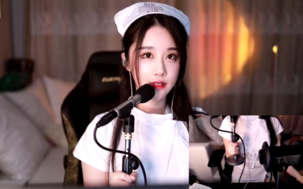 轩子巨二兔 护士装直播勾引人心 p1