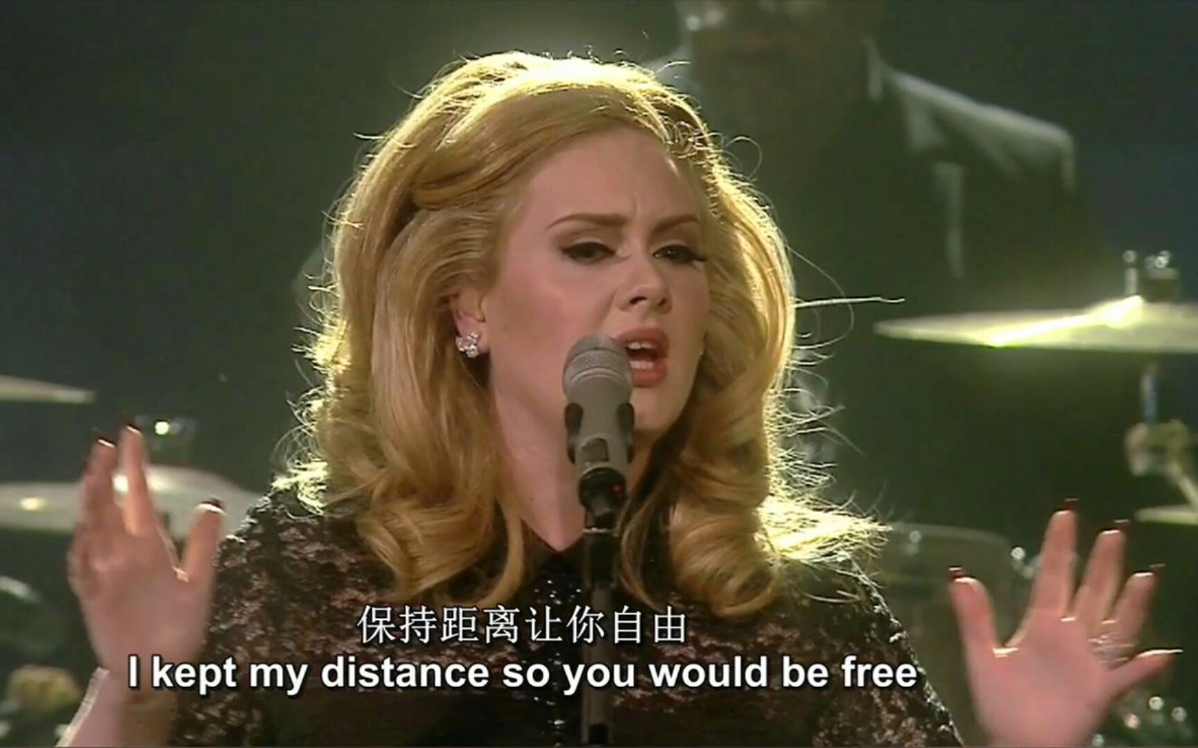 [图]adele《dont you remember》核能现场，撕心裂肺，无法超越的经典！！！