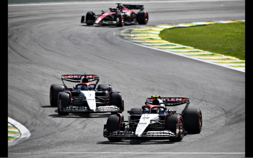 f12023巴西圣保罗小红牛图片