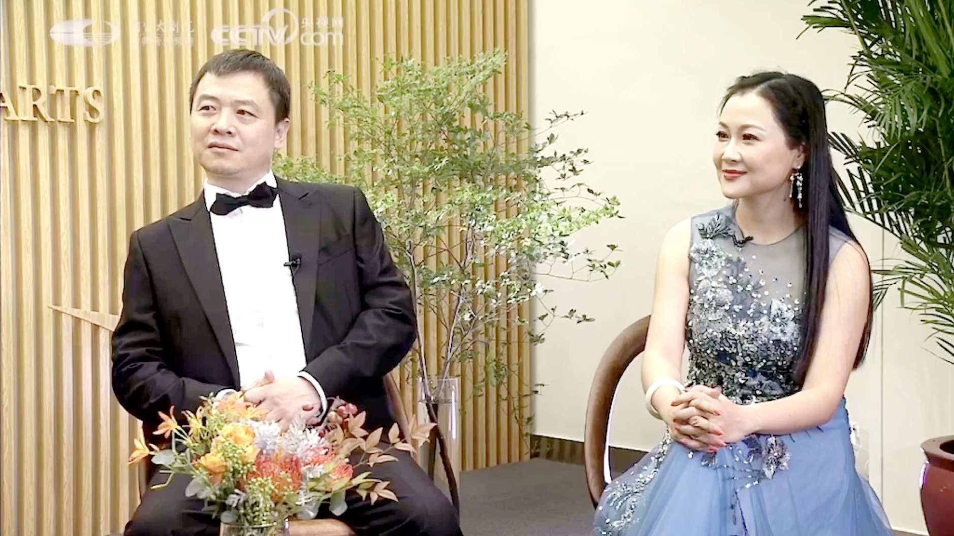 著名主持人白岩松与指挥家张艺,笛箫演奏家陈悦就音乐展开精彩对谈